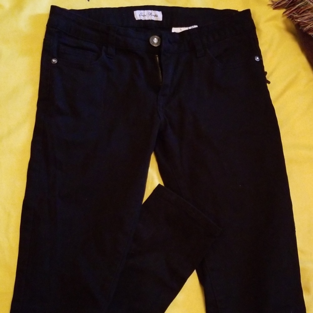 Jeans - Picture 2 of 3